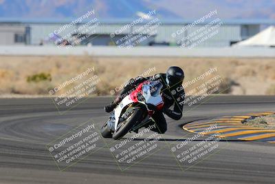 media/Dec-18-2022-SoCal Trackdays (Sun) [[8099a50955]]/Turn 4 (1pm)/